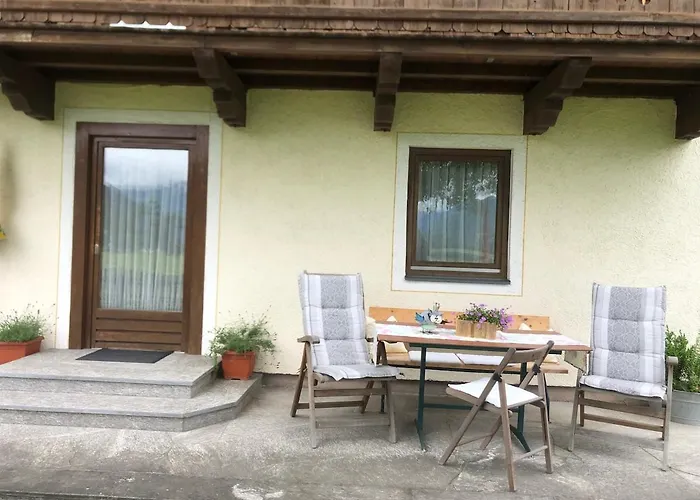 Schöne Gartenwohnung Mit Blick Ins Grüne *