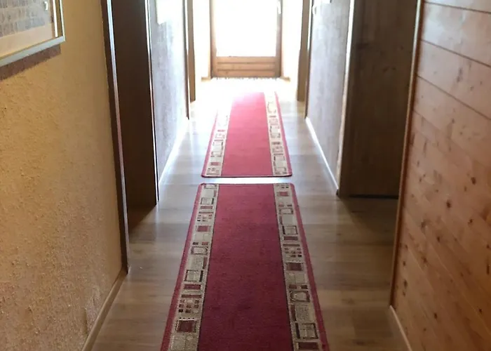 Schöne Gartenwohnung Mit Blick Ins Grüne Maishofen